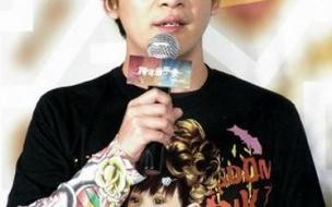 杨坤当着观众,揭穿杨幂假唱,你会当面揭穿别人的错误吗 杨幂假唱被揭穿视频