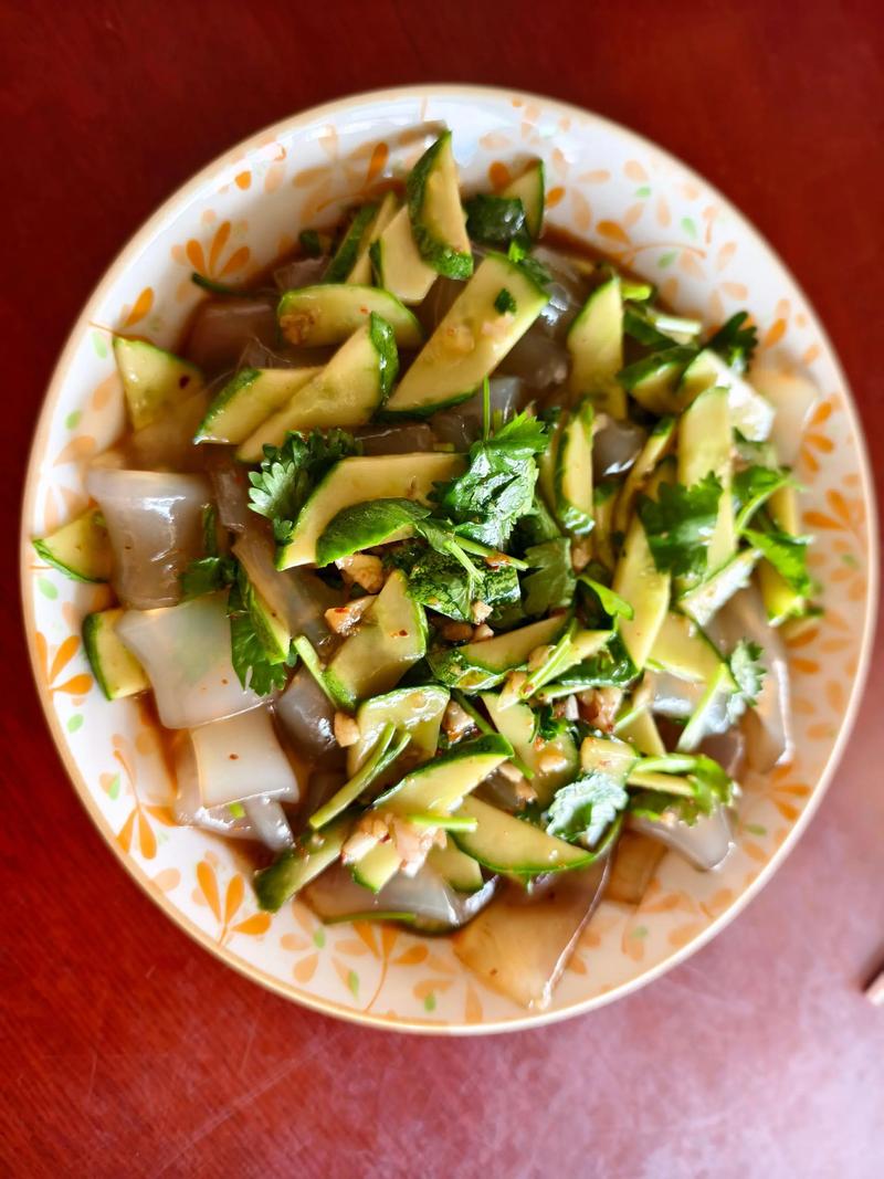 东北大拉皮的做法（东北大拉皮的做法凉拌）