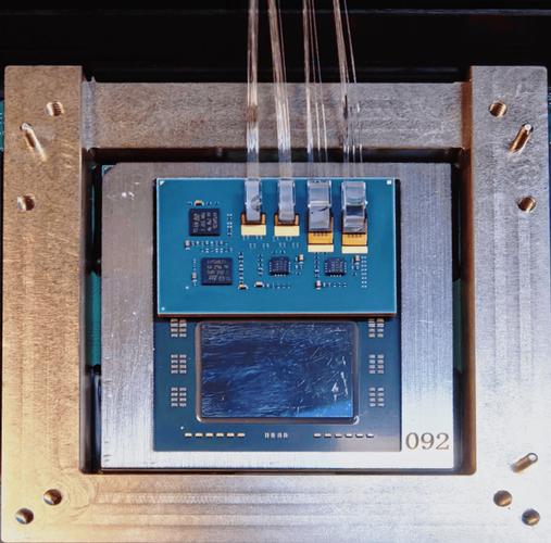 MIT博士沈亦晨创业公司曦智科技冲刺港股:种子轮1070万美元起步,C轮融资超15亿元 | 长三角资本局