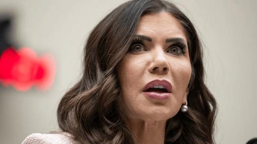 德宾与拉斯金呼吁对国土安全部部长诺姆作伪证展开调查