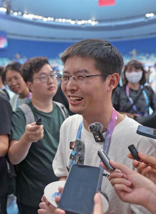 王兴兴：具身智能真正的Chatgpt时刻至少还要两到三年